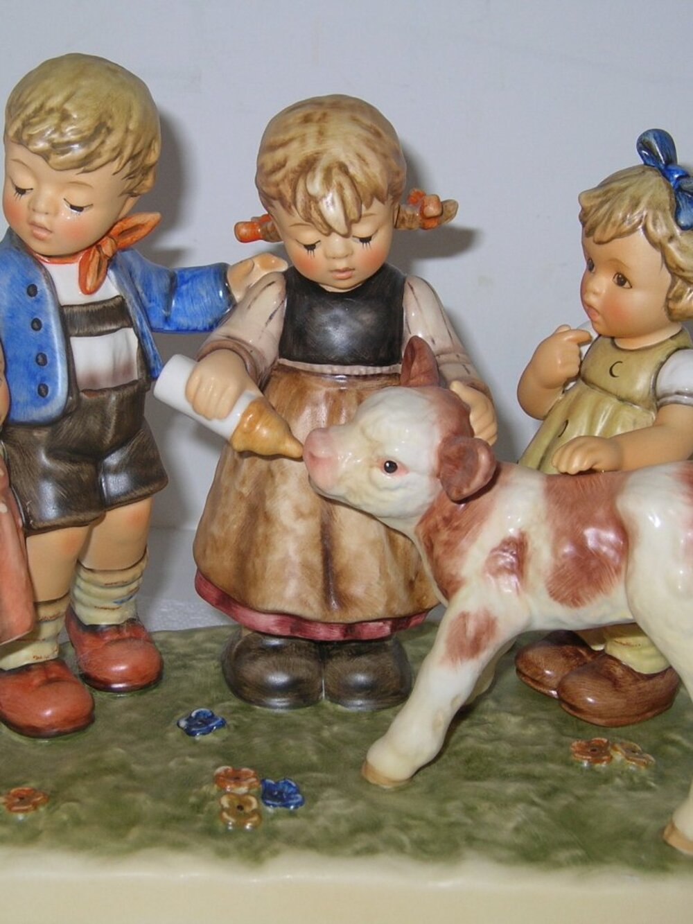 Goebel Hummel Figurine "FARM DAYS" Hum 2165 TMK8 Limited Ed 0893/5000 9.5x5.5x7"